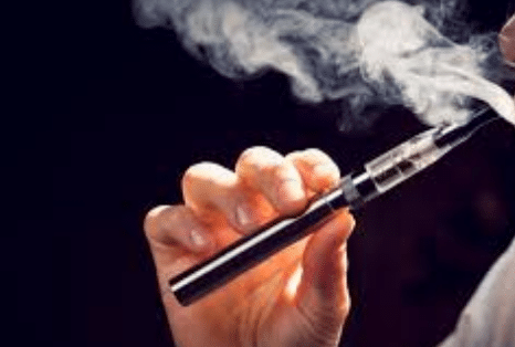 Fumer du CBD e-liquide en Vape 